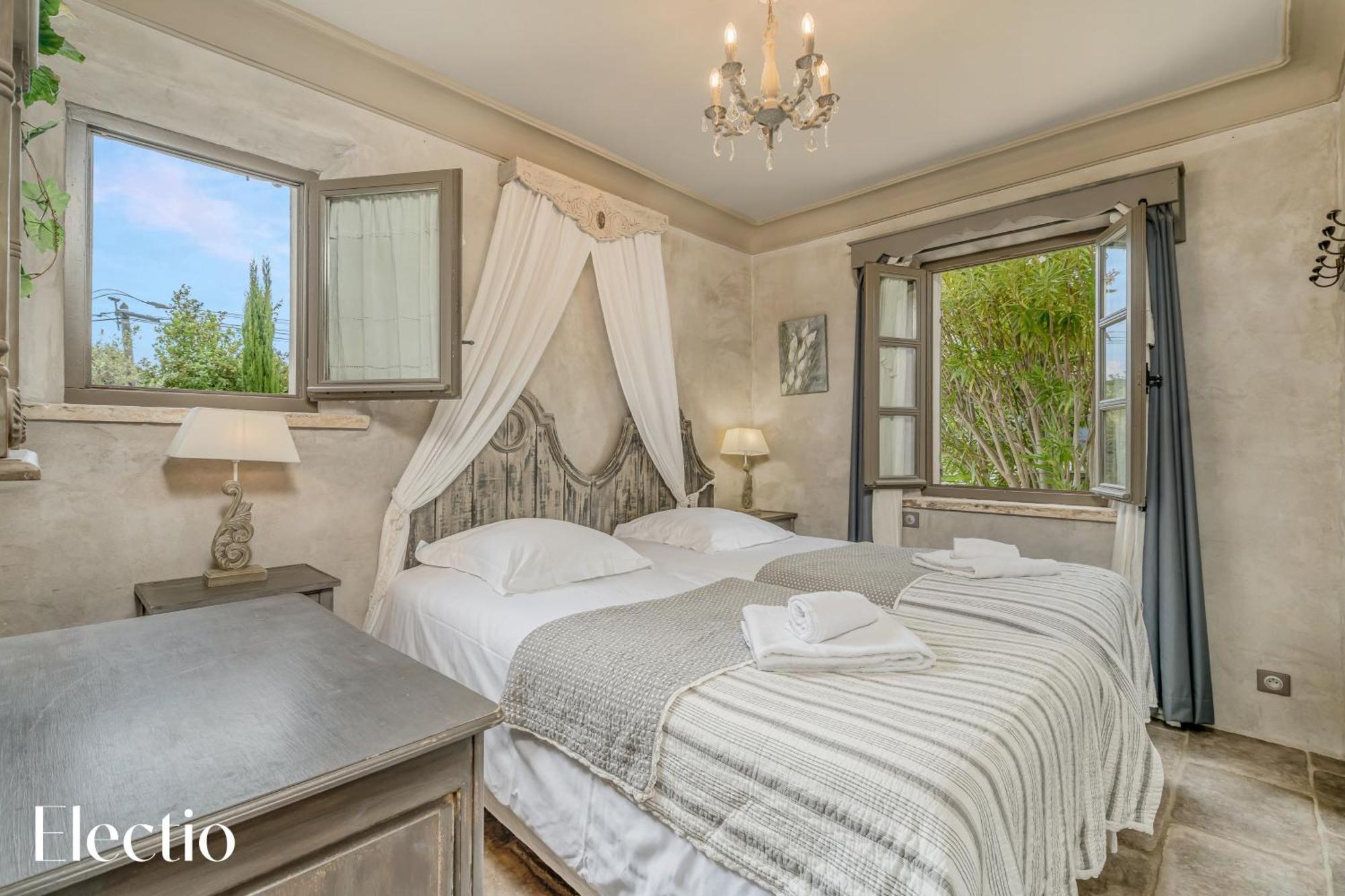 Residence Les Petitons Oppede Room photo