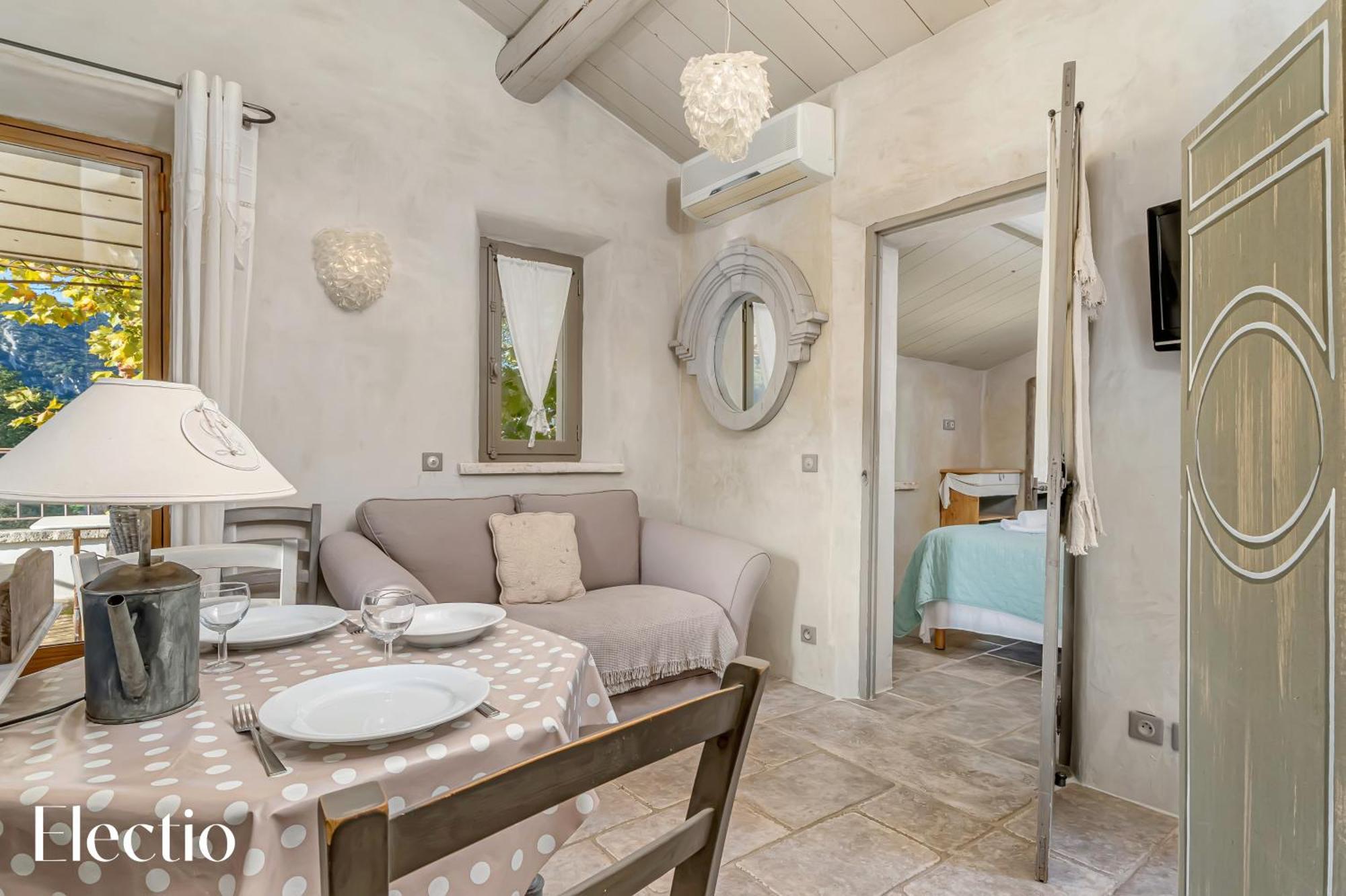 Residence Les Petitons Oppede Exterior photo